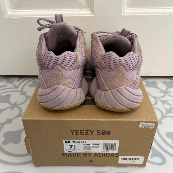Size 7.5 - adidas Yeezy 500 Soft Vision 2019 - Picture 4 of 5